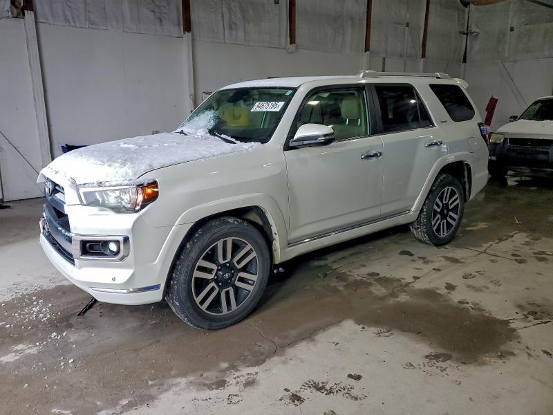 TOYOTA 4RUNNER 2021 with VIN JTEKU5JR6M5845978 - Photo from auction