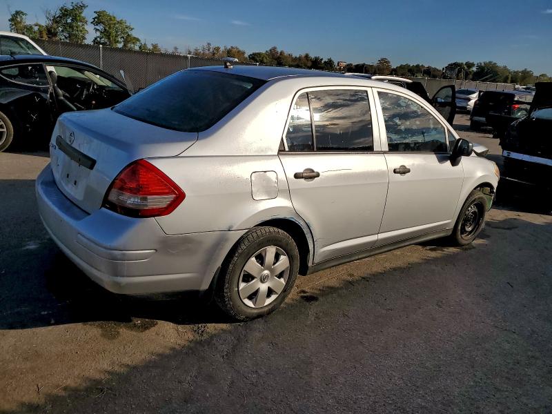 Photo 3 from auction – 2011 NISSAN VERSA with VIN 3N1CC1AP3BL456928