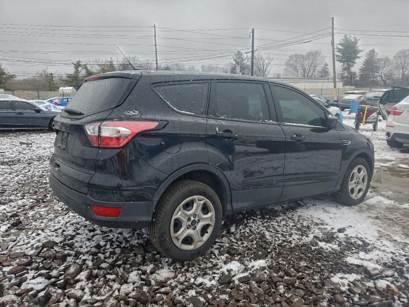 Photo 3 from auction – 2018 FORD ESCAPE S with VIN 1FMCU0F72JUC77583