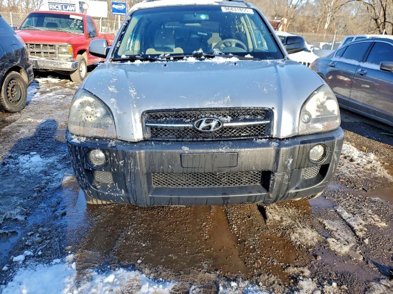 Photo 5 from auction – 2008 HYUNDAI TUCSON SE with VIN KM8JN12D58U840366