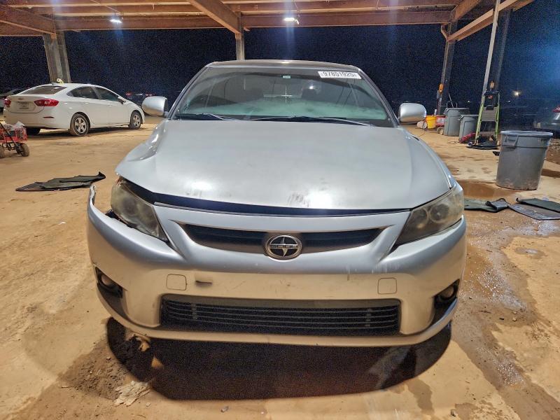 Photo 5 from auction – 2012 TOYOTA SCION TC with VIN JTKJF5C70C3031124