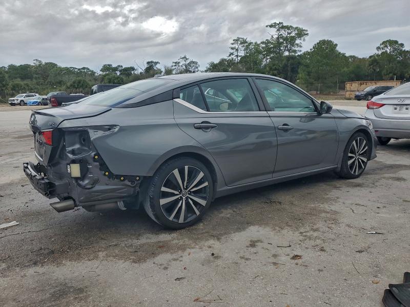 Photo 3 from auction – 2022 NISSAN ALTIMA SR with VIN 1N4BL4CV6NN343703