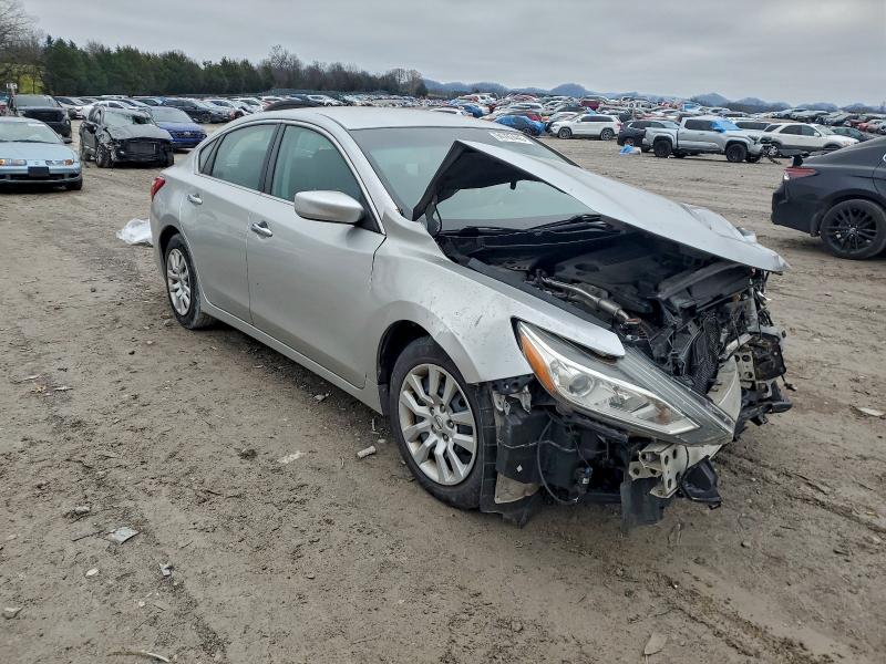Photo 4 from auction – 2016 NISSAN ALTIMA 2.5 with VIN 1N4AL3AP1GN357893