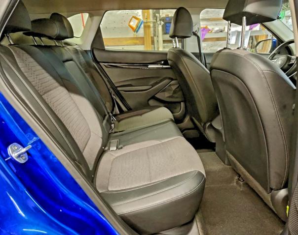 Photo 11 from auction – 2021 KIA SELTOS S with VIN KNDEUCAA6M7196641