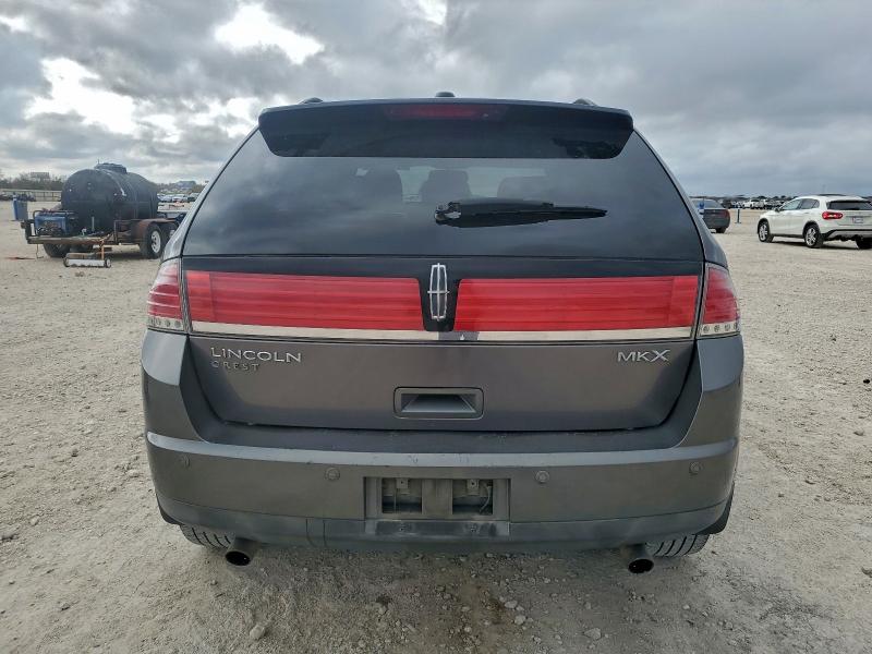 Photo 6 from auction – 2010 LINCOLN MKX with VIN 2LMDJ6JC2ABJ30095