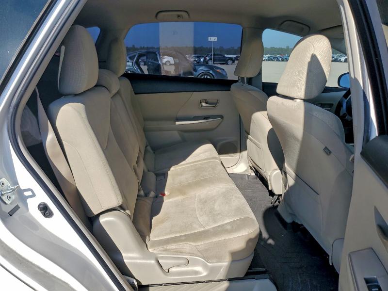 Photo 10 from auction – 2012 TOYOTA PRIUS V with VIN JTDZN3EU7C3110147