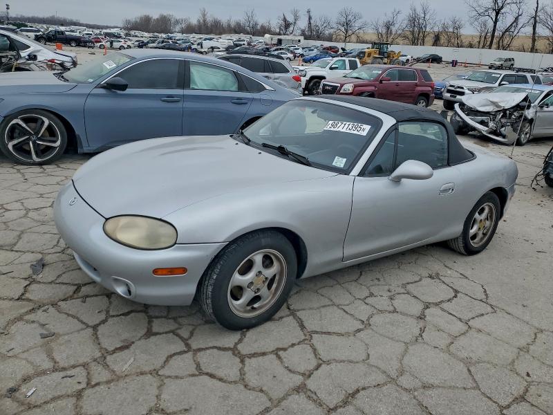 MAZDA MX-5 MIATA 2000 with VIN JM1NB3534Y0152640 - Photo from auction