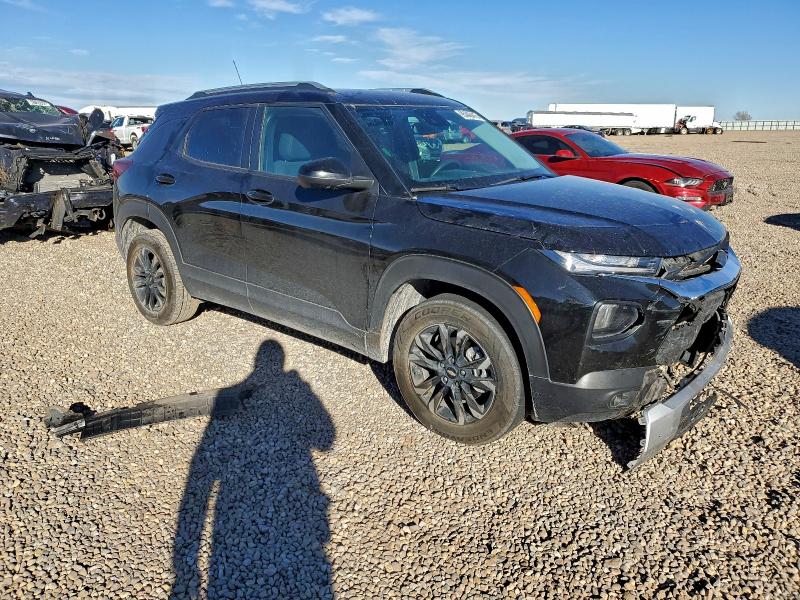 Photo 4 from auction – 2022 CHEVROLET TRAILBLAZE with VIN KL79MPSL0NB075432