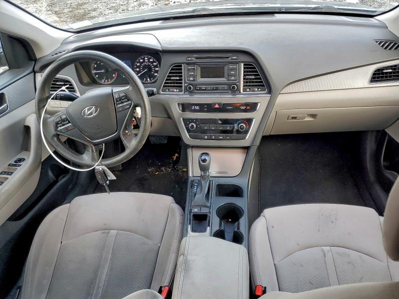 Photo 8 from auction – 2017 HYUNDAI SONATA SE with VIN 5NPE24AF3HH515339