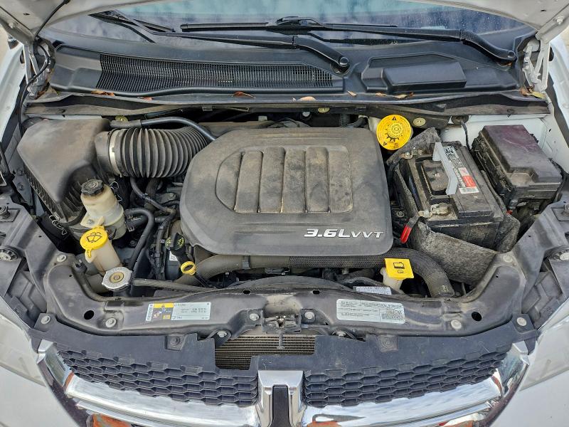 Photo 12 from auction – 2015 DODGE GRAND CARA with VIN 2C4RDGBG1FR690113