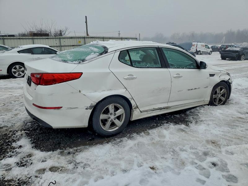 Photo 3 from auction – 2014 KIA OPTIMA LX with VIN KNAGM4A75E5461014