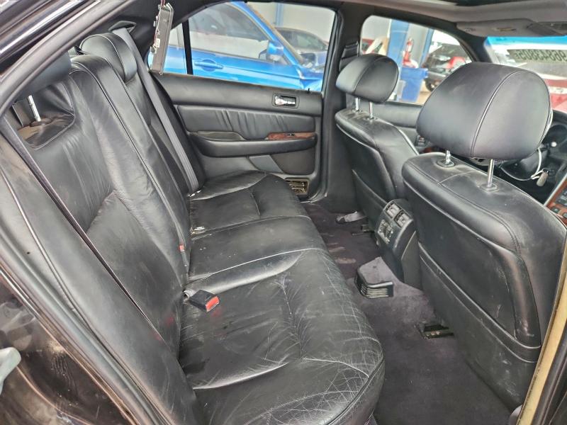 Photo 10 from auction – 2002 ACURA 3.5RL with VIN JH4KA96582C008764