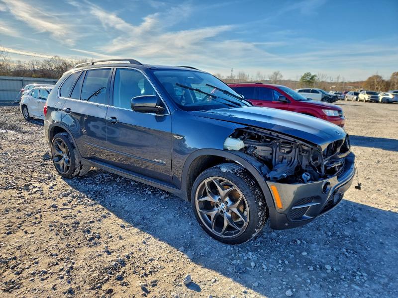 Photo 4 from auction – 2013 BMW X5 XDRIVE3 with VIN 5UXZV4C53D0B06909