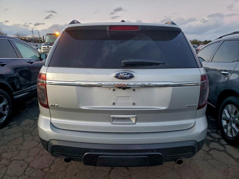 Photo 6 from auction – 2011 FORD EXPLORER X with VIN 1FMHK8D82BGA66549
