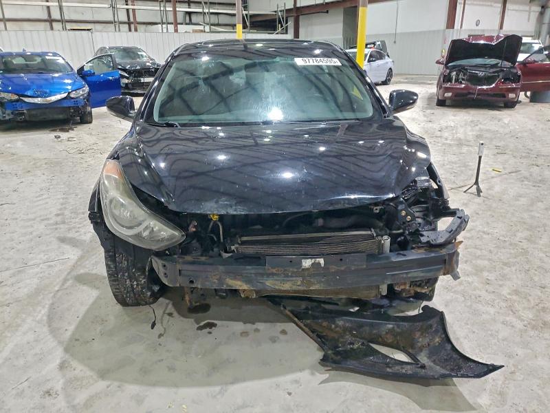 Photo 5 from auction – 2012 HYUNDAI ELANTRA with VIN KMHDH4AE3CU260221