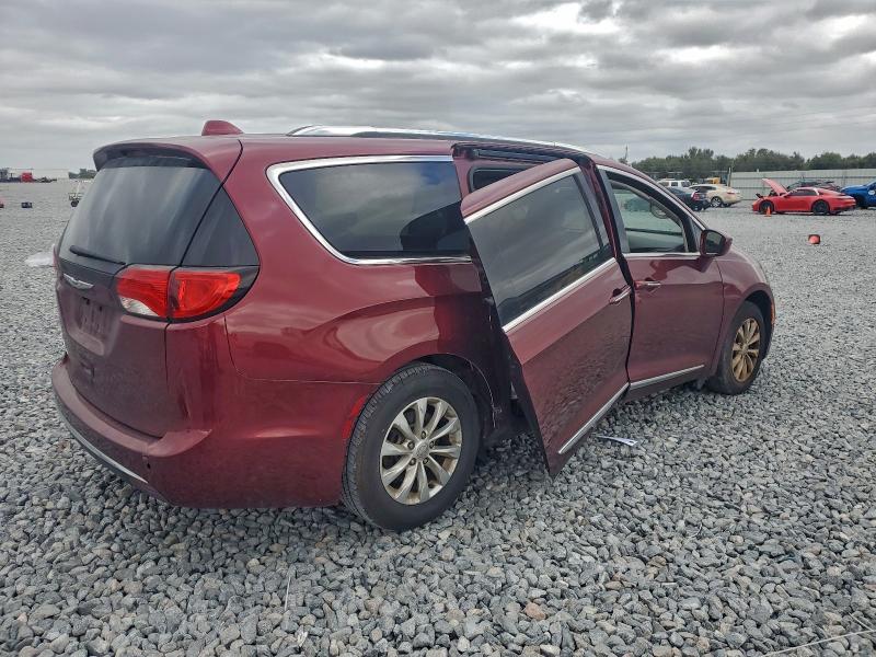 Photo 3 from auction – 2018 CHRYSLER PACIFICA T with VIN 2C4RC1BG0JR276183