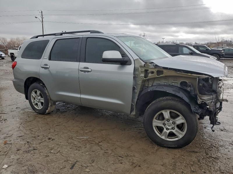 Photo 4 from auction – 2017 TOYOTA SEQUOIA SR with VIN 5TDBY5G17HS150130
