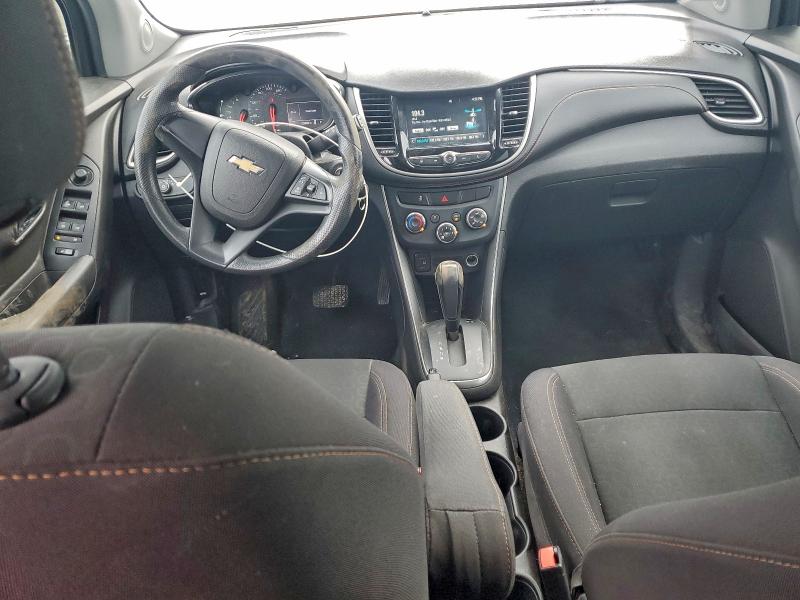 Photo 8 from auction – 2017 CHEVROLET TRAX LS with VIN 3GNCJKSBXHL204394