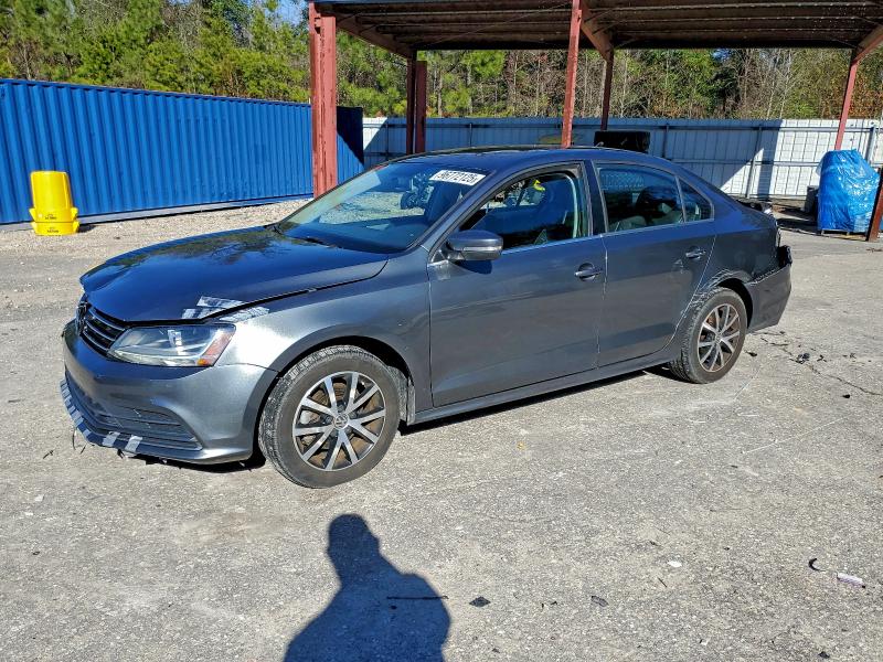 VOLKSWAGEN JETTA SE 2017 with VIN 3VWDB7AJ8HM306154 - Photo from auction