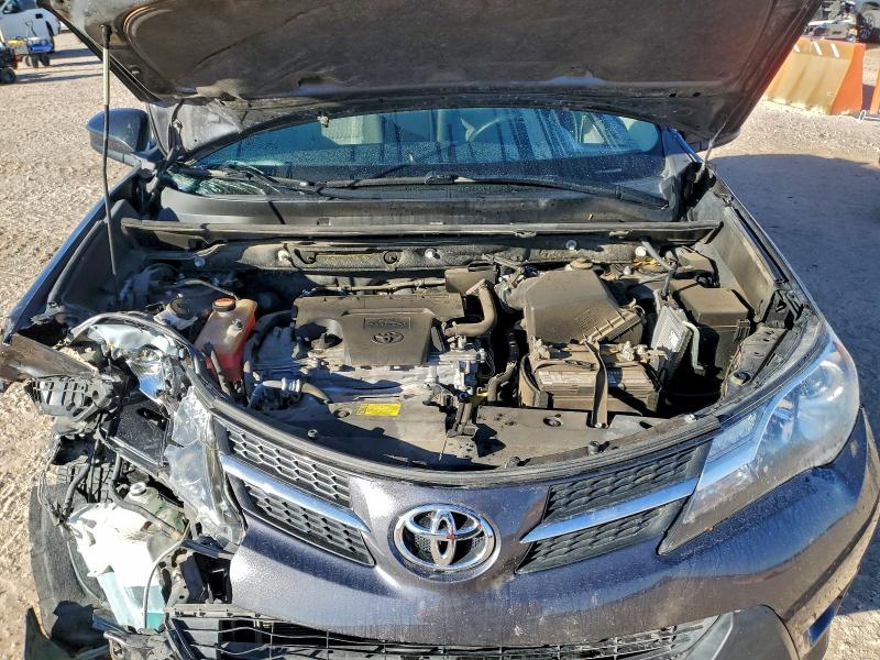 Photo 12 from auction – 2014 TOYOTA RAV4 LE with VIN JTMZFREV0EJ020832