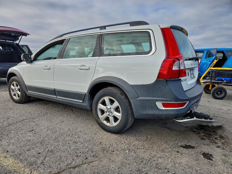 Photo 2 from auction – 2010 VOLVO XC70 3.2 with VIN YV4960BZ2A1090696