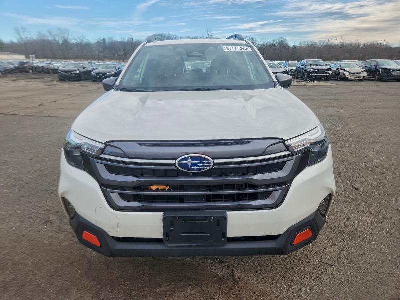 Photo 5 from auction – 2025 SUBARU FORESTER with VIN JF2SLDDC6SH528403