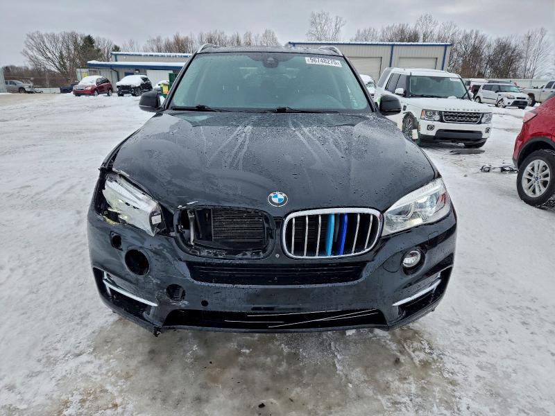 Photo 5 from auction – 2016 BMW X5 XDRIVE3 with VIN 5UXKR0C55G0U08752