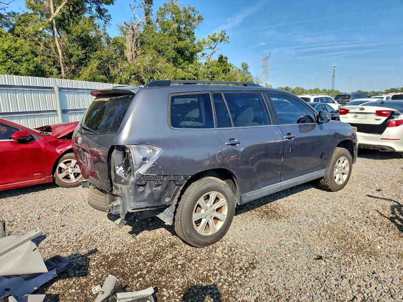 Photo 3 from auction – 2011 TOYOTA HIGHLANDER with VIN 5TDZA3EH5BS010141