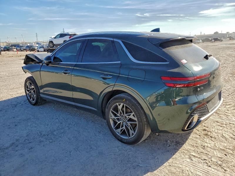 Photo 2 from auction – 2022 GENESIS GV70 BASE with VIN KMUMADTB8NU067705