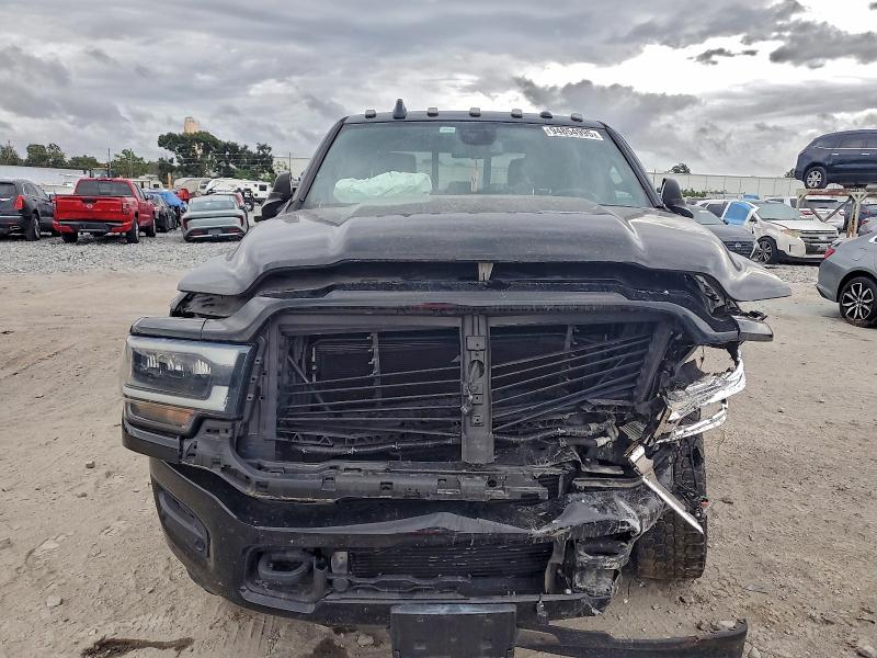 Photo 5 from auction – 2019 RAM 2500 with VIN 3C6UR5FL1KG514791