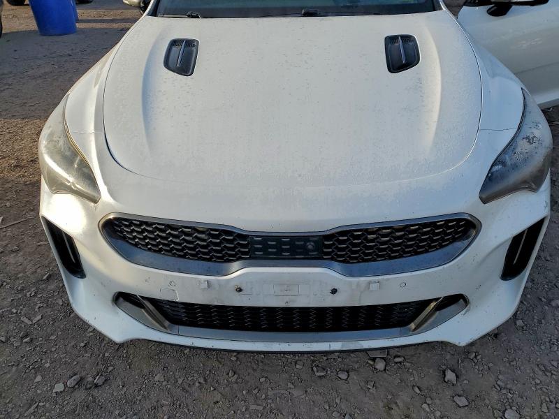 Photo 11 from auction – 2020 KIA STINGER GT with VIN KNAE55LC8L6079474
