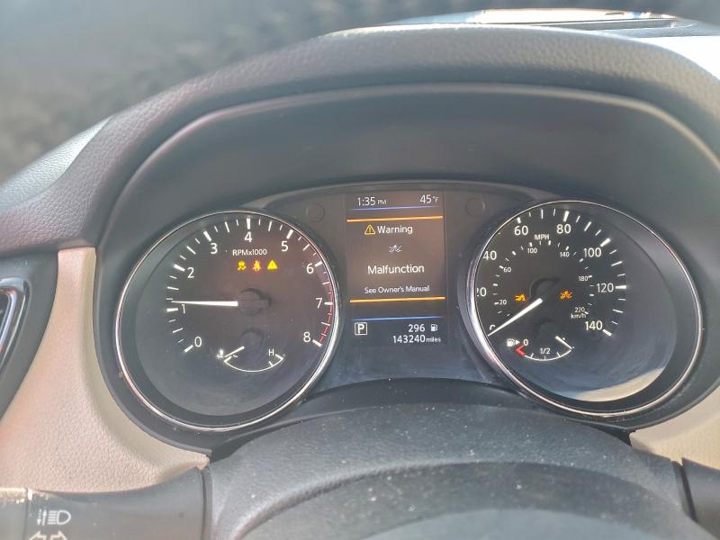Photo 9 from auction – 2019 NISSAN ROGUE S with VIN 5N1AT2MV2KC819988