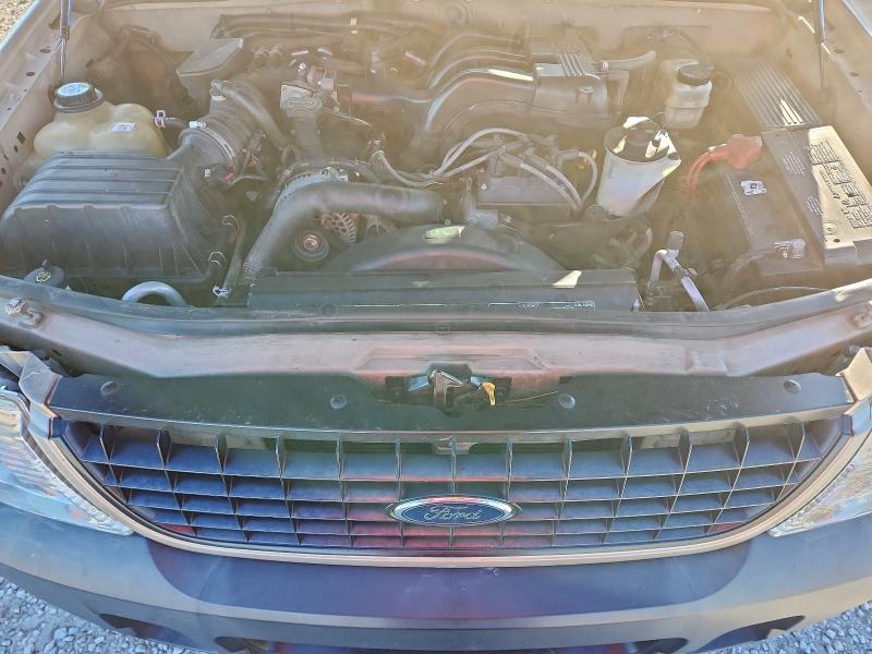 Photo 12 from auction – 2005 FORD EXPLORER X with VIN 1FMZU72K05UA92502