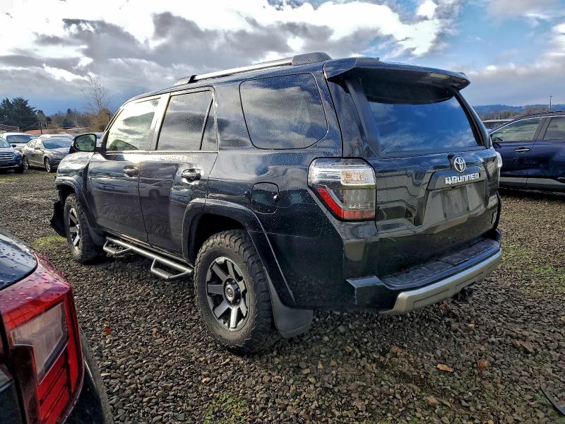 Photo 2 from auction – 2016 TOYOTA 4RUNNER SR with VIN JTEBU5JR1G5294198