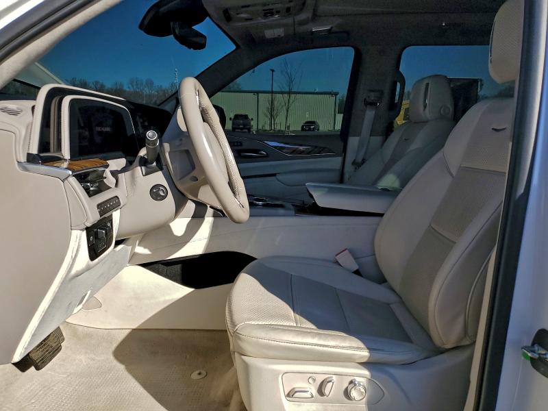 Photo 7 from auction – 2022 CADILLAC ESCALADE E with VIN 1GYS4RKTXNR226679