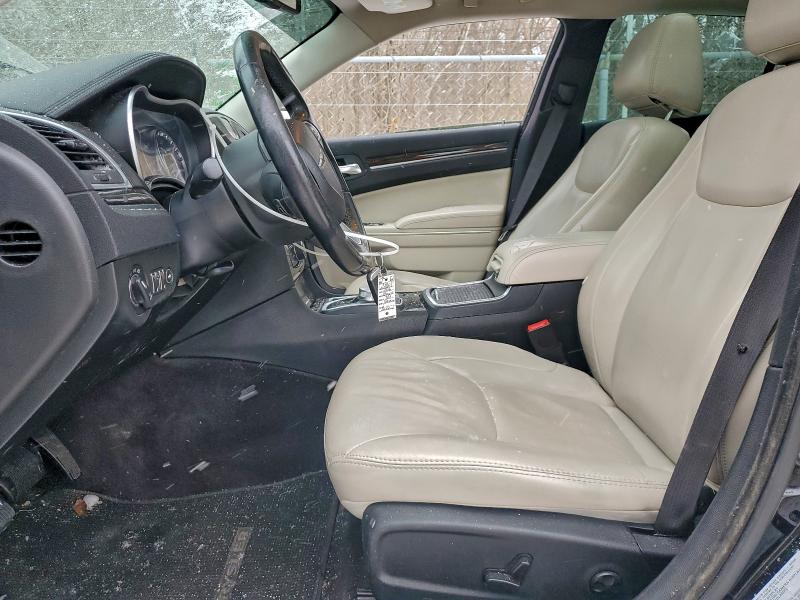 Фото 7 с аукциона – 2016 CHRYSLER 300 LIMITE с VIN 2C3CCAAG5GH273743