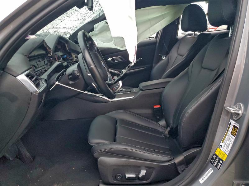 Photo 7 from auction – 2023 BMW 330XI with VIN 3MW89FF01P8D74911