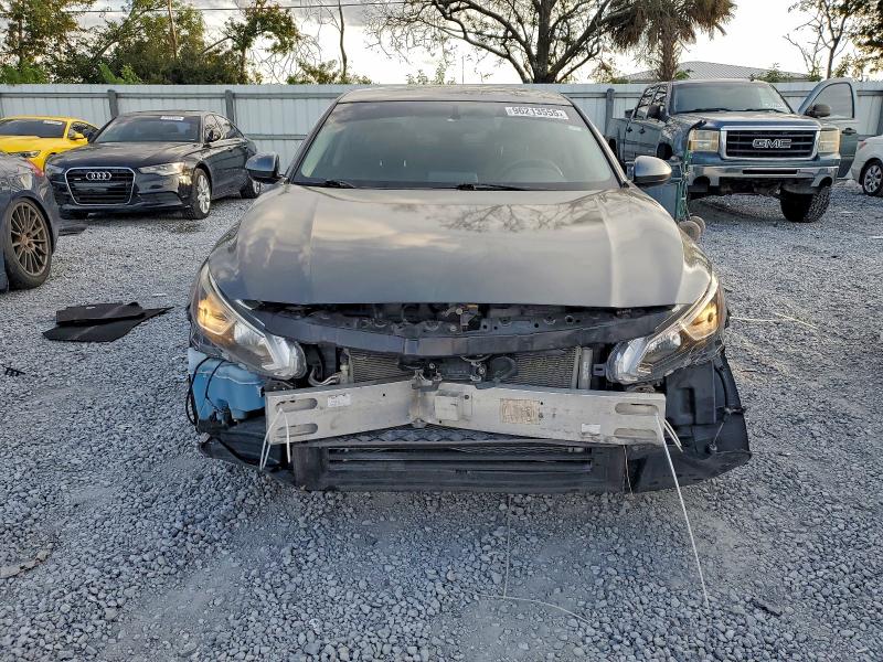 Photo 5 from auction – 2020 NISSAN ALTIMA S with VIN 1N4BL4BV7LC196740