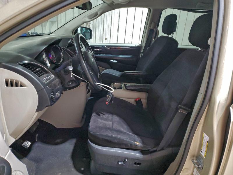 Photo 7 from auction – 2011 CHRYSLER TOWN & COU with VIN 2A4RR5DG5BR718633