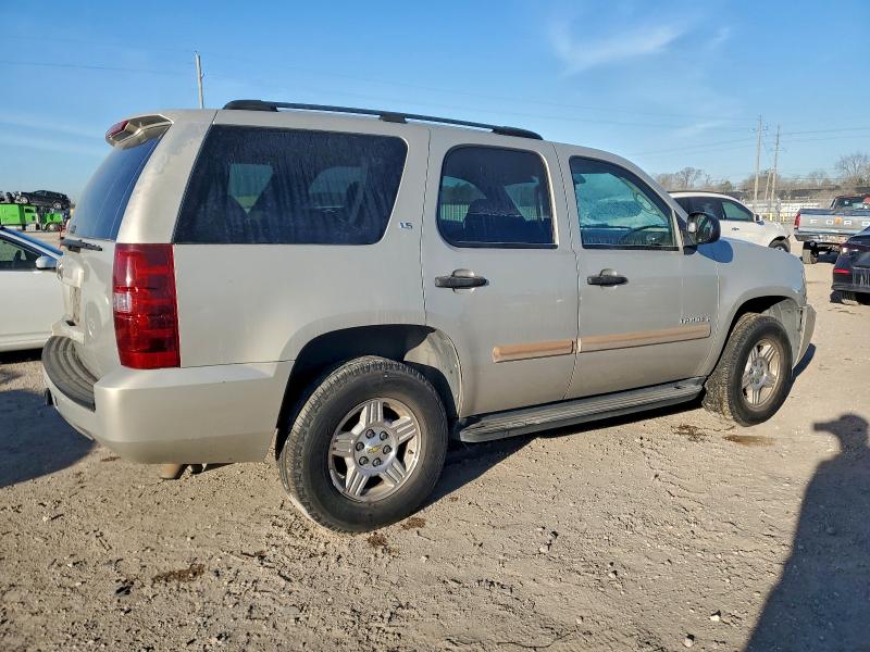 Photo 3 from auction – 2007 CHEVROLET TAHOE C150 with VIN 1GNFC13C17R313648