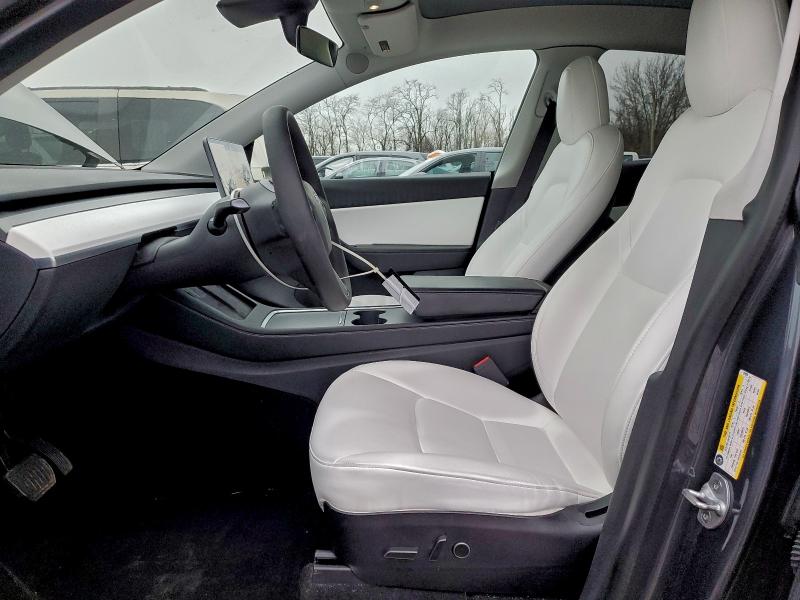 Photo 7 from auction – 2021 TESLA MODEL Y with VIN 5YJYGDEE8MF179020