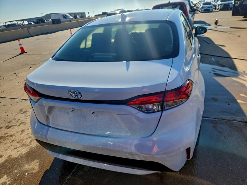 Photo 6 from auction – 2022 TOYOTA COROLLA LE with VIN JTDEPMAE6N3025316