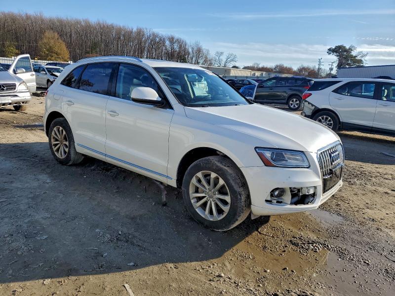 Photo 4 from auction – 2014 AUDI Q5 PREMIUM with VIN WA1CFAFP4EA034427