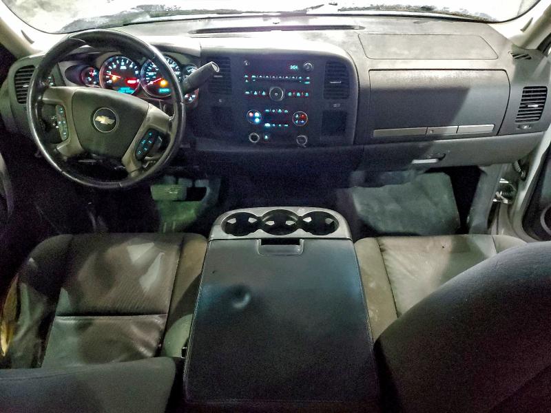 Photo 8 from auction – 2011 CHEVROLET SILVERADO with VIN 1GCRCSE03BZ160603