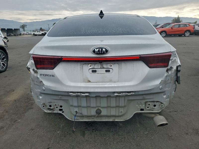 Photo 6 from auction – 2021 KIA FORTE FE with VIN 3KPF24ADXME316631