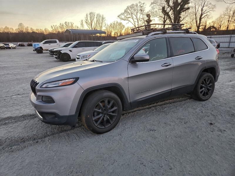 JEEP CHEROKEE L 2017 with VIN 1C4PJLDB7HW522982 - Photo from auction