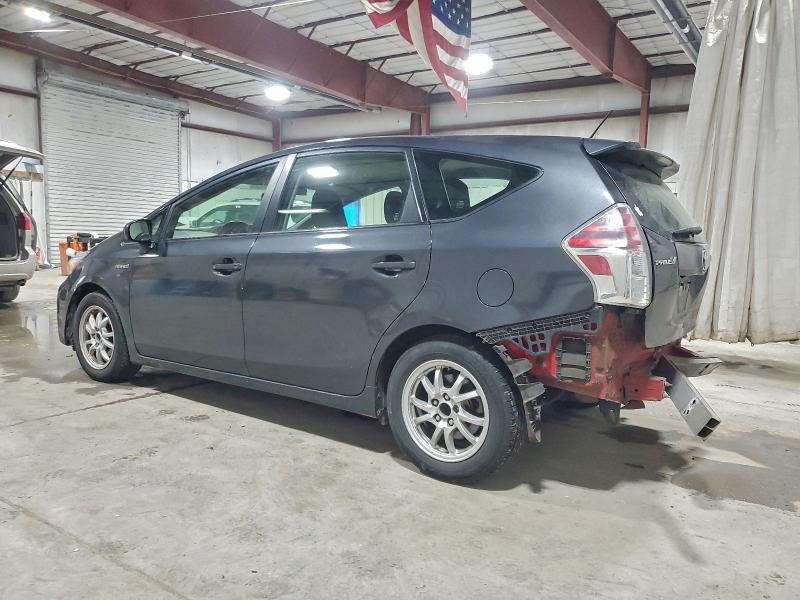 Photo 2 from auction – 2017 TOYOTA PRIUS V with VIN JTDZN3EU9HJ072875