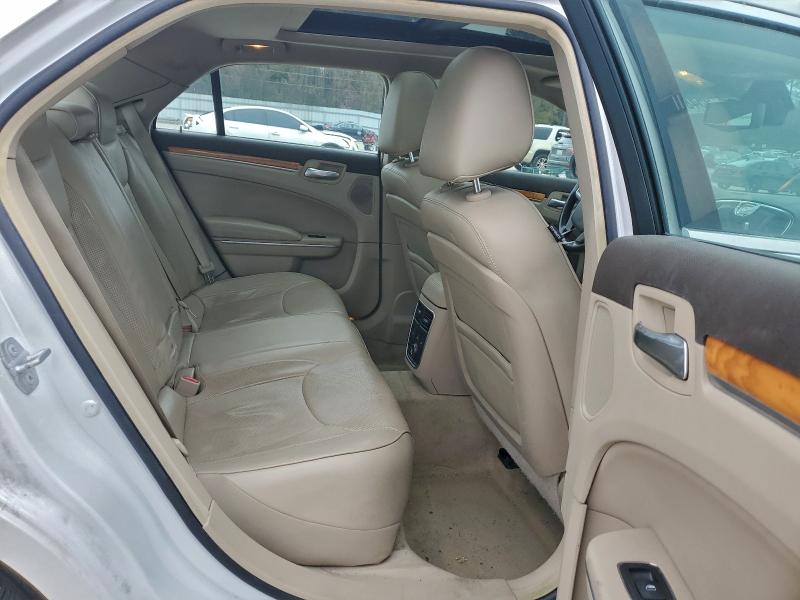 Photo 10 from auction – 2014 CHRYSLER 300C with VIN 2C3CCAET9EH206213