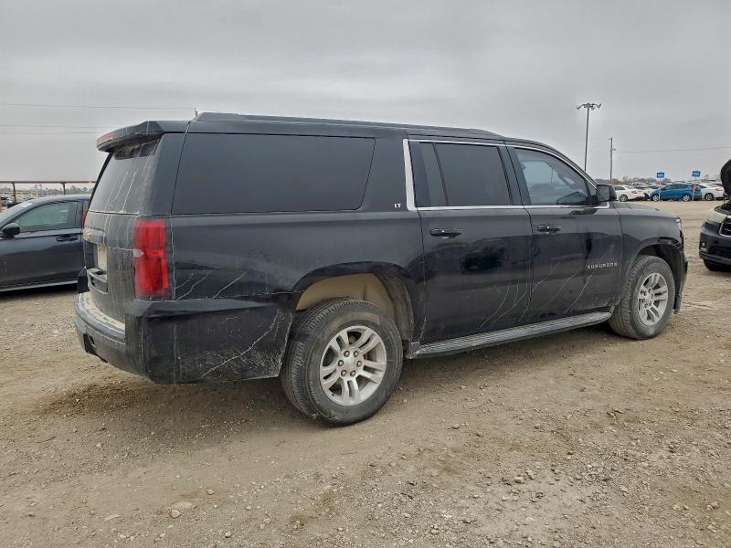 Photo 3 from auction – 2016 CHEVROLET SUBURBAN C with VIN 1GNSCHKC3GR319153