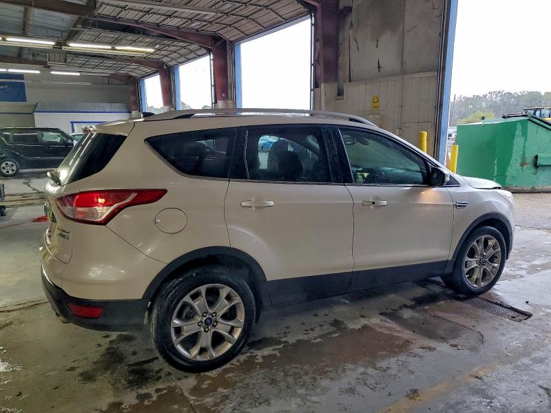Photo 3 from auction – 2015 FORD ESCAPE TIT with VIN 1FMCU9J92FUC77359